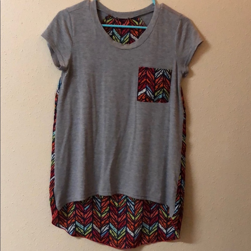 Gray/Multi color T-shirt